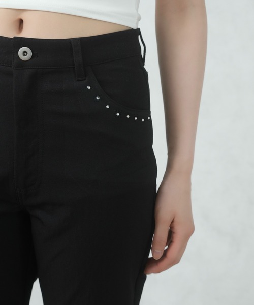 FCMM(エフシーエムエム)の「STUD FLARE PANTS/スタッズフレアパンツ(その他パンツ・レディース・グレー/ブラック・SMALL/MEDIUM)」の13枚目の写真