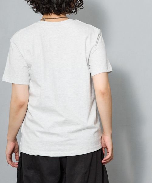 aremoi(アレモイ)の「手書き風メッセージグラフィック 半袖Tシャツ(Tシャツ/カットソー・レディース・ライトグレー・SMALL/MEDIUM/LARGE)」の21枚目の写真