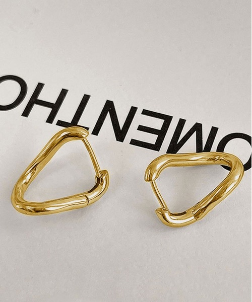 LA VORAGINE（ラ ヴォラジネ）の「不規則ピアス レディース デザイン シンプル 高級感 上品（ピアス（両耳用）・レディース・シルバー/ゴールド・FREE）」の9枚目の写真