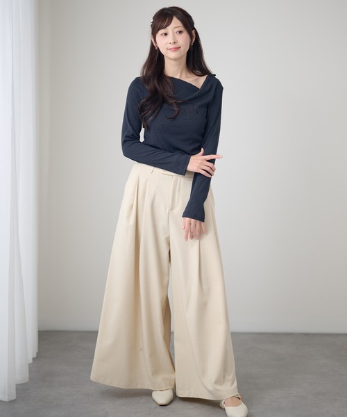DAYRA(デイラ)の「ドレープネック アシンメトリー 長袖 リブ トップス(Tシャツ/カットソー・レディース・チャコールグレー/グリーン/ブラック・FREE/S)」の15枚目の写真