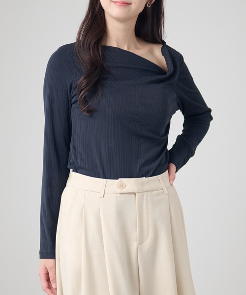 DAYRA(デイラ)の「ドレープネック アシンメトリー 長袖 リブ トップス(Tシャツ/カットソー・レディース・チャコールグレー/グリーン/ブラック・FREE/S)」の16枚目の写真