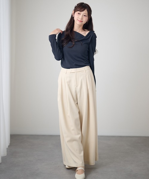 DAYRA(デイラ)の「ドレープネック アシンメトリー 長袖 リブ トップス(Tシャツ/カットソー・レディース・チャコールグレー/グリーン/ブラック・FREE/S)」の21枚目の写真