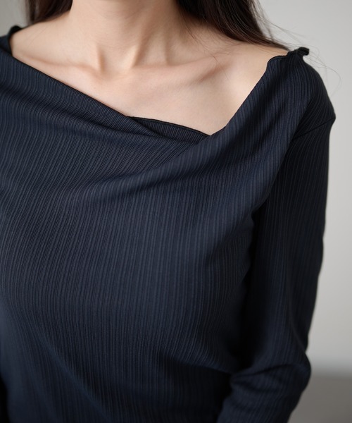 DAYRA(デイラ)の「ドレープネック アシンメトリー 長袖 リブ トップス(Tシャツ/カットソー・レディース・チャコールグレー/グリーン/ブラック・FREE/S)」の22枚目の写真