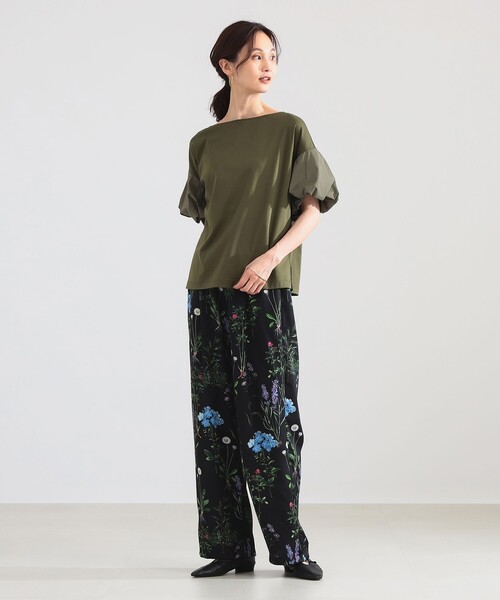 Demi-Luxe BEAMS(デミルクス ビームス)の「タフタ バルーン スリーブ プルオーバー(Tシャツ/カットソー・レディース・グリーン系その他5/ネイビー/ベージュ・ONE SIZE)」の9枚目の写真