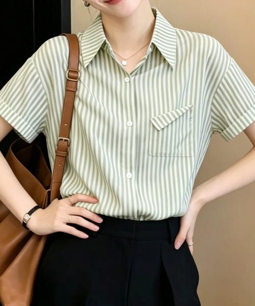 LUCPY（ラクピー）の「ストライプ半袖シャツブラウス（シャツ/ブラウス・レディース・グリーン・MEDIUM/LARGE/X-LARGE/SMALL）」の4枚目の写真
