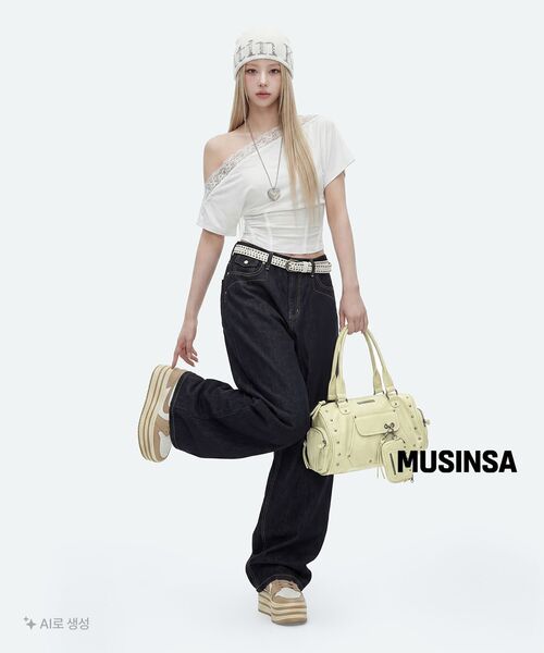 AAKAM(アーカム)の「CROS2 Patch Denim Pants (Black)(デニムパンツ・レディース・その他・1/2)」の18枚目の写真