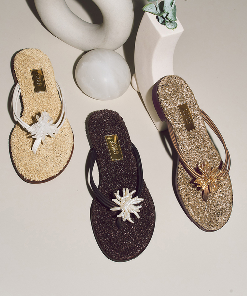 GRISE(グリーズ)の「《WEB+一部店舗限定》GRISE SEA MOTIF トングサンダル(サンダル・レディース・カーキ/ブラウン/アイボリー・LARGE/MEDIUM/SMALL/X-LARGE)」の15枚目の写真