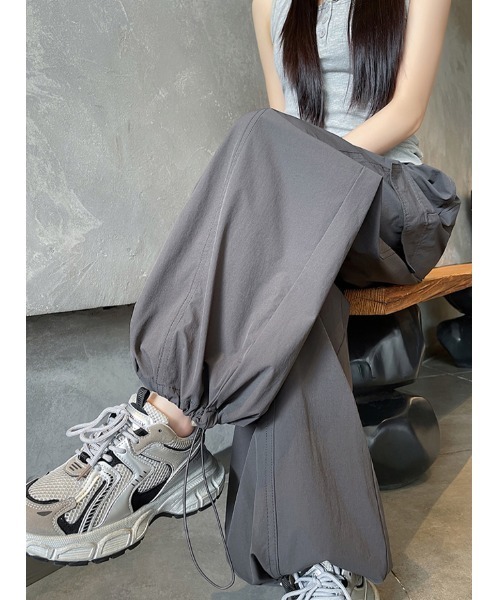 witch(ウイッチ)の「カーゴパンツ大人 かわいい ワイドパンツ(その他パンツ・レディース・グレー/イエロー/ライトブルー/ピンク・FREE)」の11枚目の写真