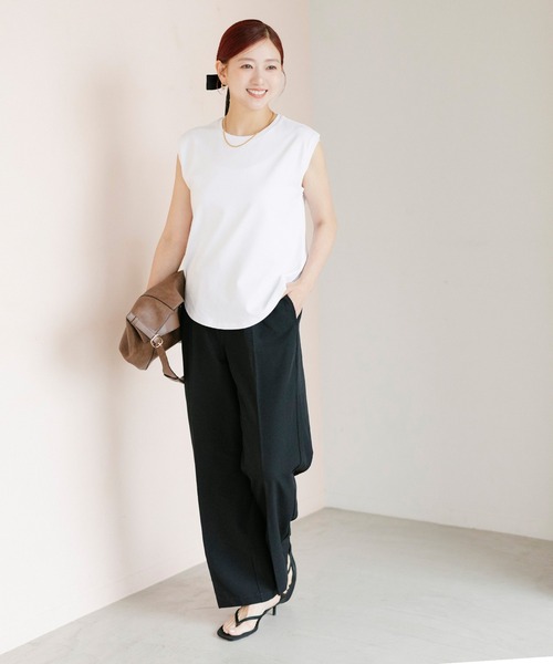 coca(coca)(コカ)の「【伊藤千晃様着用】接触冷感ノースリーブTシャツ(Tシャツ/カットソー・レディース・ブラック/ホワイト・L/S/M)」の3枚目の写真