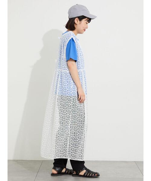 Samansa Mos2(サマンサ モスモス)の「【接触冷感】刺繍ロゴTシャツ(Tシャツ/カットソー・レディース・ブルー/ブラック/オフホワイト・F)」の12枚目の写真
