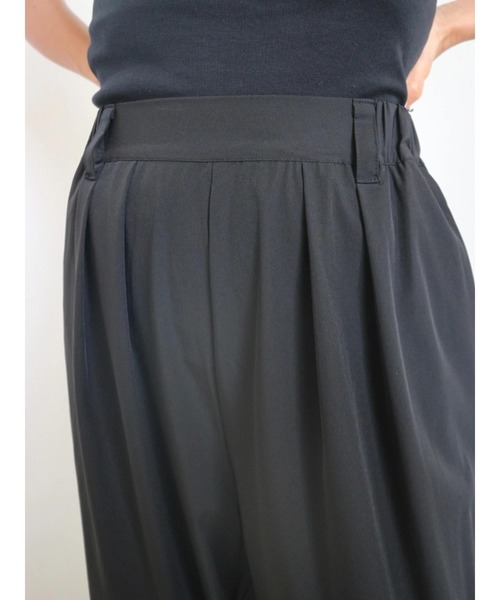 TRUNC(トランクエイティーエイト)の「Ice Touch Wide Straight Pants(その他パンツ・レディース・ベージュ/ブラック・FREE)」の12枚目の写真