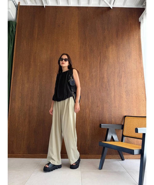 TRUNC(トランクエイティーエイト)の「Ice Touch Wide Straight Pants(その他パンツ・レディース・ベージュ/ブラック・FREE)」の22枚目の写真