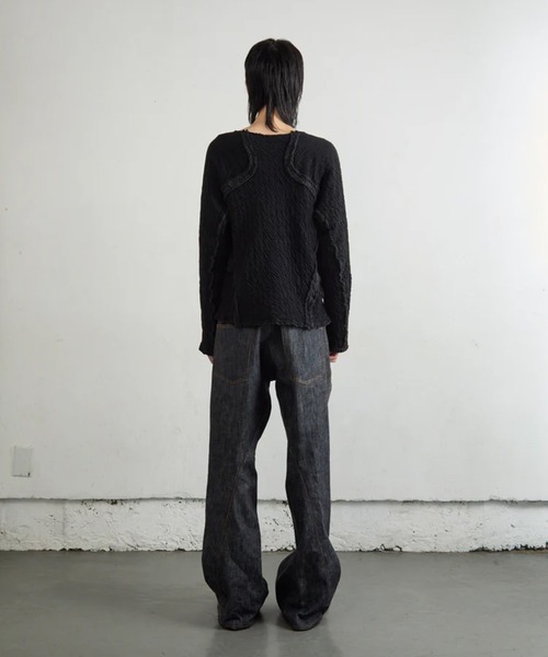 NVRFRGT(ネヴァーフォーゲット)の「3D TWISTED WIDE LEG JEANS(デニムパンツ・メンズ・インディゴブルー・4/3/2/1)」の3枚目の写真