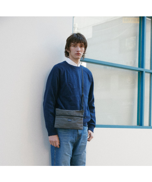 LEEHO FOR MEN(イホフォーメン)の「PASEO(grey)(メッセンジャーバッグ・メンズ・その他・FREE)」の3枚目の写真