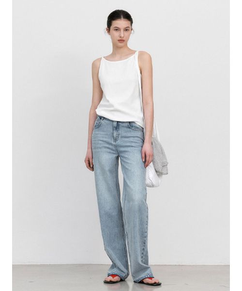 ATELIER NAIN（アトリエナイン）の「CLASSIC STRAIGHT DENIM PANTS (X-PT-5799)（デニムパンツ・レディース・ライトブルー/ブルー・MEDIUM/SMALL/LARGE）」の3枚目の写真