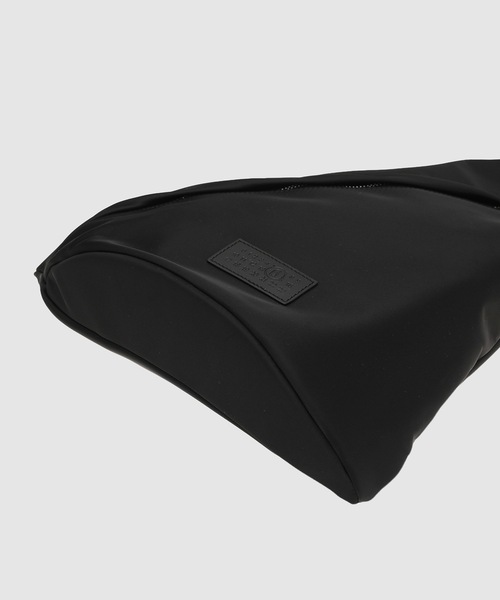 MM6 Maison Margiela(エムエムシックス メゾン マルジェラ)の「SHOULDER BAG(ショルダーバッグ・レディース・その他1・UNI)」の4枚目の写真