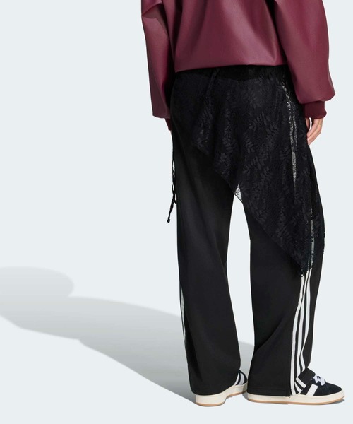 adidas(アディダス)の「レーススカート付き 2イン1 ファイヤーバード ルーズ トラックパンツ / アディダスオリジナルス adidas Originals(スウェットパンツ・レディース・ブラック・XX-LARGE/LARGE/MEDIUM/SMALL/X-LARGE/X-SMALL)」の2枚目の写真