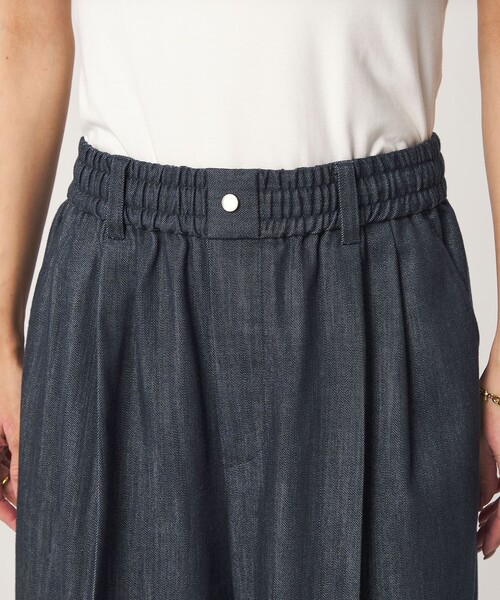 green label relaxing（グリーンレーベルリラクシング）の「［size SHORT/TALLあり］ニーハイワイド パンツ デニム ストレッチ（デニムパンツ・レディース・ネイビー・SHORT/34/36/38/40/42/44/TALL）」の10枚目の写真