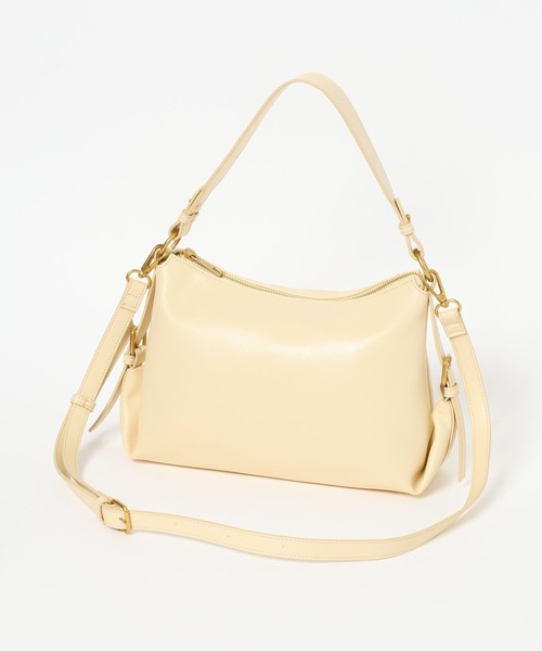 LOWRYS FARM（ローリーズファーム）の「【500mlペットボトル収納可】２ＷＡＹワンショルダーＢＡＧ　1051651（ハンドバッグ・レディース・イエロー/ブラウン/ブラック・FREE）」の17枚目の写真
