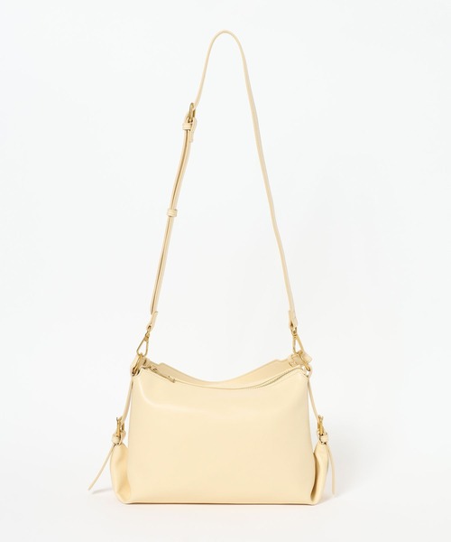 LOWRYS FARM（ローリーズファーム）の「【500mlペットボトル収納可】２ＷＡＹワンショルダーＢＡＧ　1051651（ハンドバッグ・レディース・イエロー/ブラウン/ブラック・FREE）」の12枚目の写真