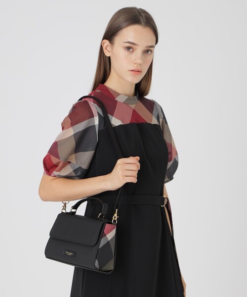BLUE LABEL CRESTBRIDGE（ブルーレーベルクレストブリッジ）の「PVCトップハンドルバッグ（ショルダーバッグ・レディース・パープル系その他7/ブラック/ダークネイビー・FREE）」の4枚目の写真
