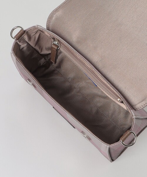 BLUE LABEL CRESTBRIDGE（ブルーレーベルクレストブリッジ）の「PVCトップハンドルバッグ（ショルダーバッグ・レディース・パープル系その他7/ブラック/ダークネイビー・FREE）」の18枚目の写真
