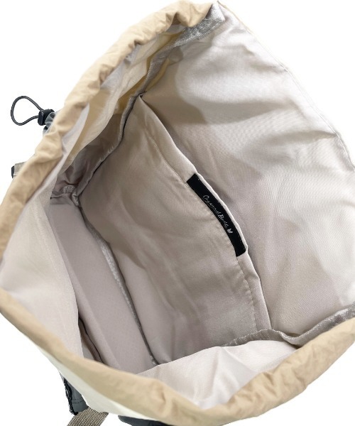 CRYSTAL BALL(クリスタルボール)の「ヒッピーフラップバックパック(バックパック/リュック・レディース・ベージュ・FREE)」の3枚目の写真
