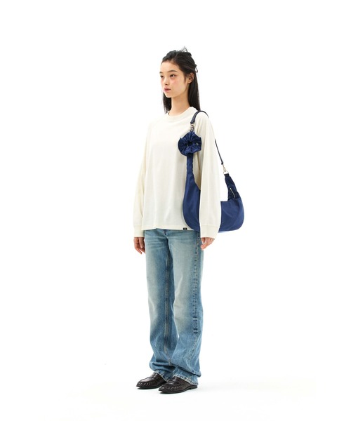 EMIS(イミス)の「SMALL LINE PATCH RAGLAN LS T-SHIRT(Tシャツ/カットソー・レディース・ブルー/ブラウン/クリーム・MEDIUM/SMALL)」の6枚目の写真