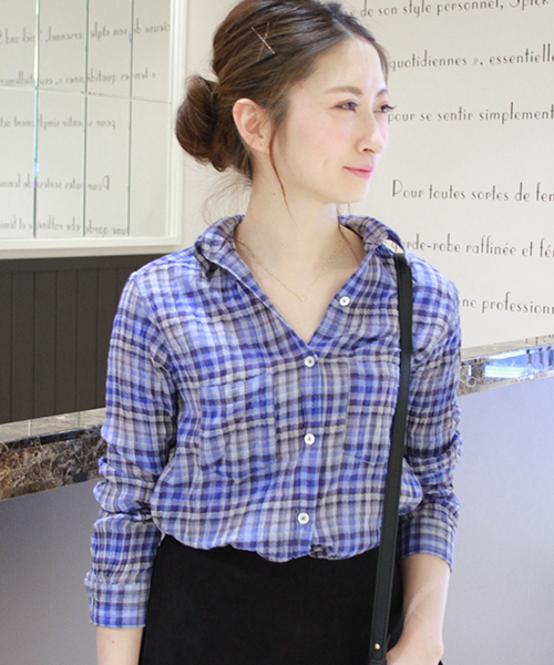 Spick & Span（スピックアンドスパン）の「ヘリンボンサッカーチェックシャツ◆（シャツ/ブラウス・レディース・オレンジ/ピンク/ブルー・FREE）」の2枚目の写真