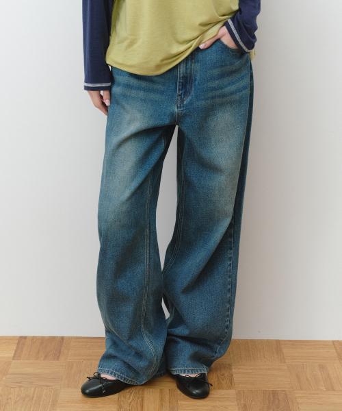 ROLAROLA(ロラロラ)の「WIDE DENIM PANTS BLUE(スラックス・レディース・ブルー・SMALL/MEDIUM)」の1枚目の写真