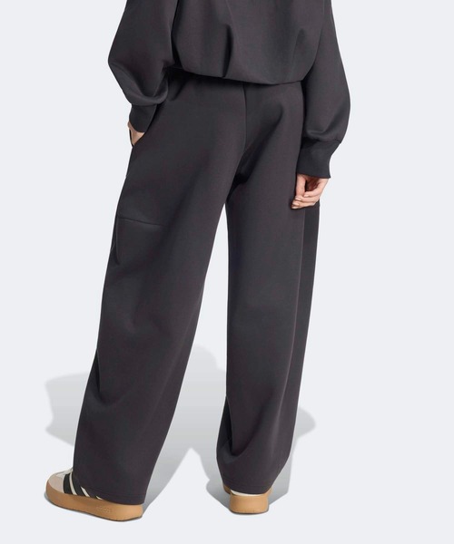 adidas(アディダス)の「ソフト ラックス ウィンターニット バレルパンツ / アディダス adidas(その他パンツ・レディース・ブラック・LARGE/MEDIUM/SMALL/X-LARGE)」の2枚目の写真