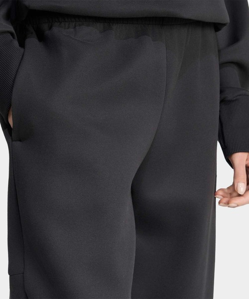 adidas(アディダス)の「ソフト ラックス ウィンターニット バレルパンツ / アディダス adidas(その他パンツ・レディース・ブラック・LARGE/MEDIUM/SMALL/X-LARGE)」の4枚目の写真