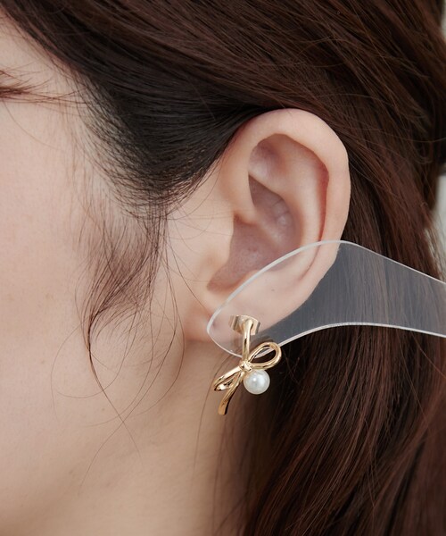 couture brooch(クチュールブローチ)の「リボンモチーフピアス(ピアス(両耳用)・レディース・ゴールド・00)」の5枚目の写真
