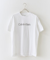 Calvin Klein/カルバンクライン SS 20S EU SPW HD SHIN STNDRD GRAPHIC TEE フロント ブランドロゴ 半袖 クルーネック Tシャツ メンズ レディース ユニセックス 2026年 夏 夏服