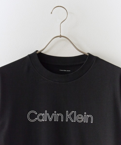 Calvin Klein（カルバン・クライン）の「Calvin Klein/カルバンクライン SS 20S EU SPW HD SHIN STNDRD GRAPHIC TEE フロント ブランドロゴ 半袖 クルーネック Tシャツ メンズ レディース ユニセックス 2026年 夏 夏服（Tシャツ/カットソー・メンズ・ブラック/ホワイト・M/XL/L/S）」の3枚目の写真
