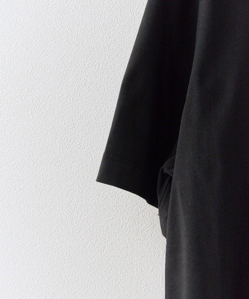 Calvin Klein（カルバン・クライン）の「Calvin Klein/カルバンクライン SS 20S EU SPW HD SHIN STNDRD GRAPHIC TEE フロント ブランドロゴ 半袖 クルーネック Tシャツ メンズ レディース ユニセックス 2026年 夏 夏服（Tシャツ/カットソー・メンズ・ブラック/ホワイト・M/XL/L/S）」の6枚目の写真