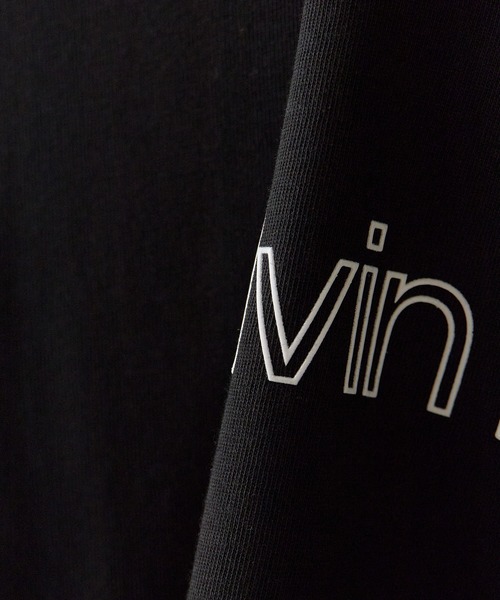 Calvin Klein（カルバン・クライン）の「Calvin Klein/カルバンクライン SS 20S EU SPW HD SHIN STNDRD GRAPHIC TEE フロント ブランドロゴ 半袖 クルーネック Tシャツ メンズ レディース ユニセックス 2026年 夏 夏服（Tシャツ/カットソー・メンズ・ブラック/ホワイト・M/XL/L/S）」の8枚目の写真