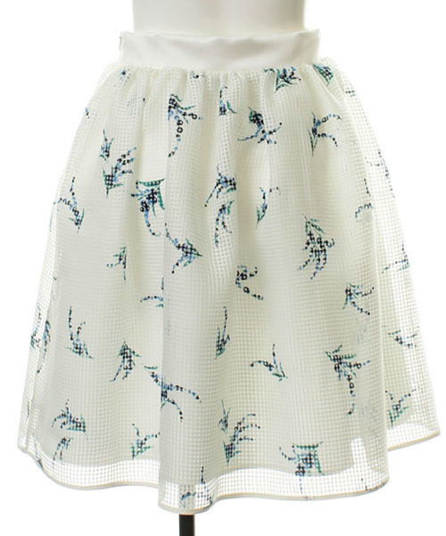 31 Sons de mode（トランテアン　ソン　ドゥ　モード）の「フラワープリントスカート（スカート・レディース・ホワイト/ネイビー・38/36）」の13枚目の写真