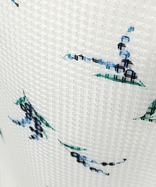 31 Sons de mode（トランテアン　ソン　ドゥ　モード）の「フラワープリントスカート（スカート・レディース・ホワイト/ネイビー・38/36）」の16枚目の写真