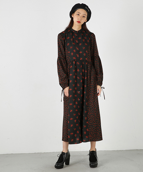 MOUSSY(マウジー)の「2WAY FLOWER DRESS(ワンピース・レディース・ブラック系その他/ダークネイビー・FREE)」の2枚目の写真