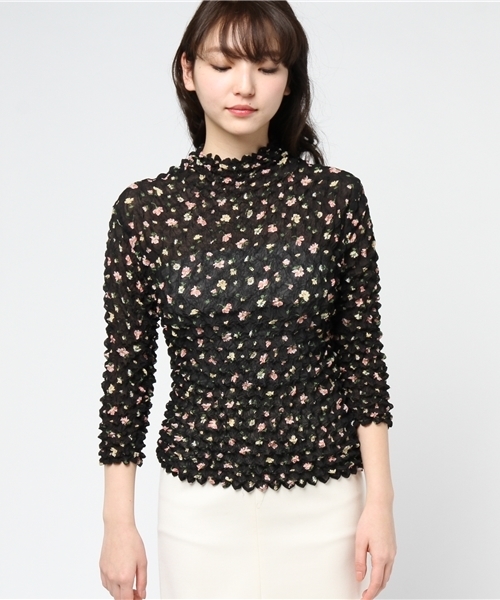 MERLOT（メルロー）の「お花柄シフォンポップコーンプルオーバー570-6527（その他トップス・レディース・ネイビー/アイボリー/ブラック・FREE）」の4枚目の写真