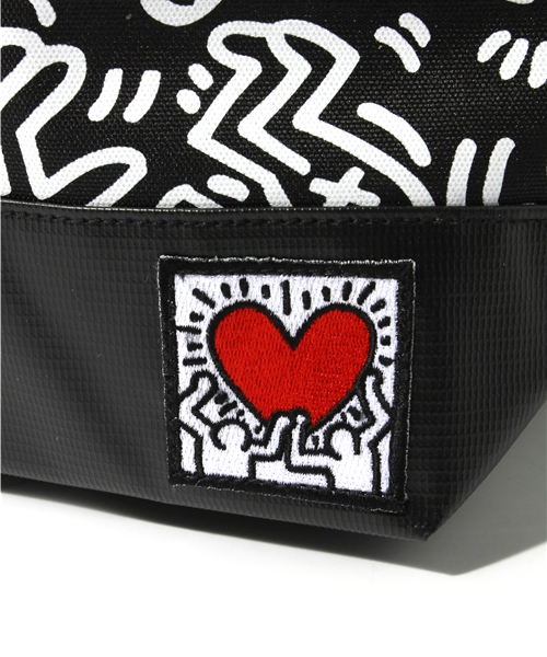 CIAOPANIC（チャオパニック）の「I HAVE LOVE and Keith Haring  コーデュラトート（トートバッグ・メンズ・ブラック・FREE）」の2枚目の写真