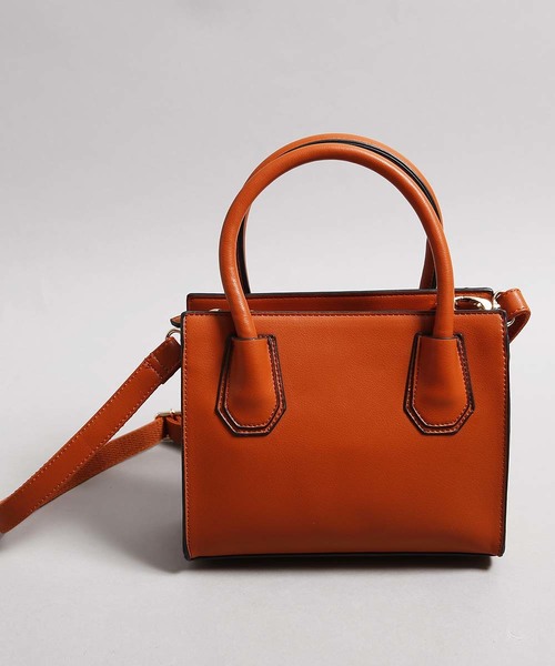 PLAIN CLOTHING（プレーンクロージング）の「モダン2wayショルダーバッグ（ショルダーバッグ・レディース・ライトグレー/ブラック/ベージュ/ネイビー/グレー/レッド/キャメル・FREE）」の6枚目の写真