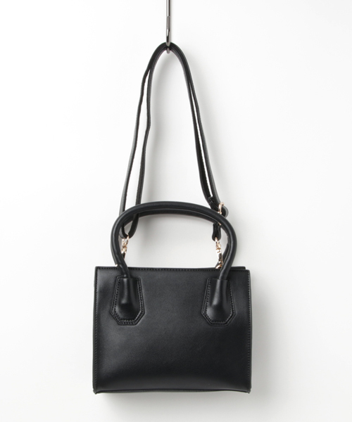 PLAIN CLOTHING（プレーンクロージング）の「モダン2wayショルダーバッグ（ショルダーバッグ・レディース・ライトグレー/ブラック/ベージュ/ネイビー/グレー/レッド/キャメル・FREE）」の9枚目の写真