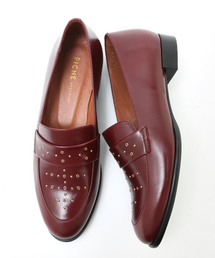 スタッズアイレットローファー