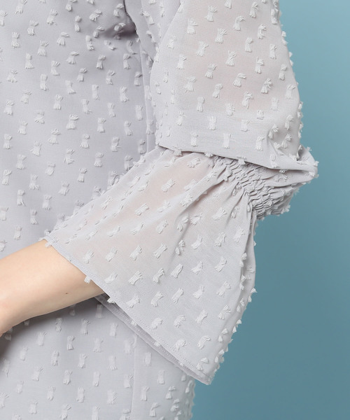 ROPE' PICNIC（ロペピクニック）の「【WEB限定】カットドビーキャンディスリーブブラウス（シャツ/ブラウス・レディース・オフホワイト/ライトグレー/イエロー・38）」の10枚目の写真