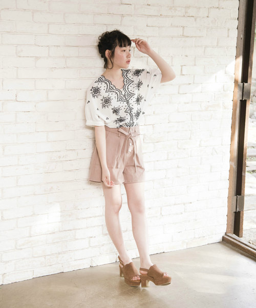 OLIVE des OLIVE（オリーブデオリーブ）の「《WEARISTA みくぴよ＊さん着用》ベイカーショートパンツ（デニムパンツ・レディース・ピンク/サックスブルー/ブルー系その他・FREE）」の22枚目の写真