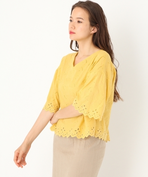 niko and...(ニコアンド)の「キジスカラップハートネックブラウス【niko and ...】(シャツ/ブラウス・レディース・イエロー/ネイビー/ホワイト/ブラック・LARGE/MEDIUM)」の4枚目の写真