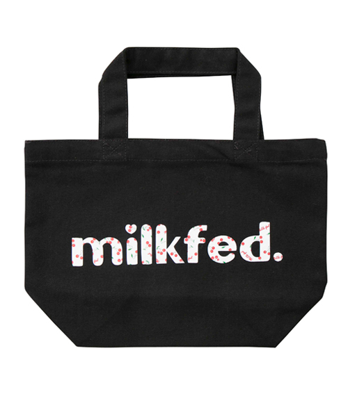 MILKFED.(ミルクフェド)の「MINI TOTE BAG oui CHERRY(トートバッグ・レディース・ホワイト/ブラック・ONE SIZE)」の4枚目の写真