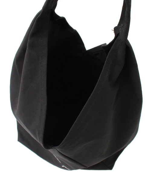 CLANE（クラネ）の「予約【WEB限定】 TRIANGLE TOTE BAG（トート
